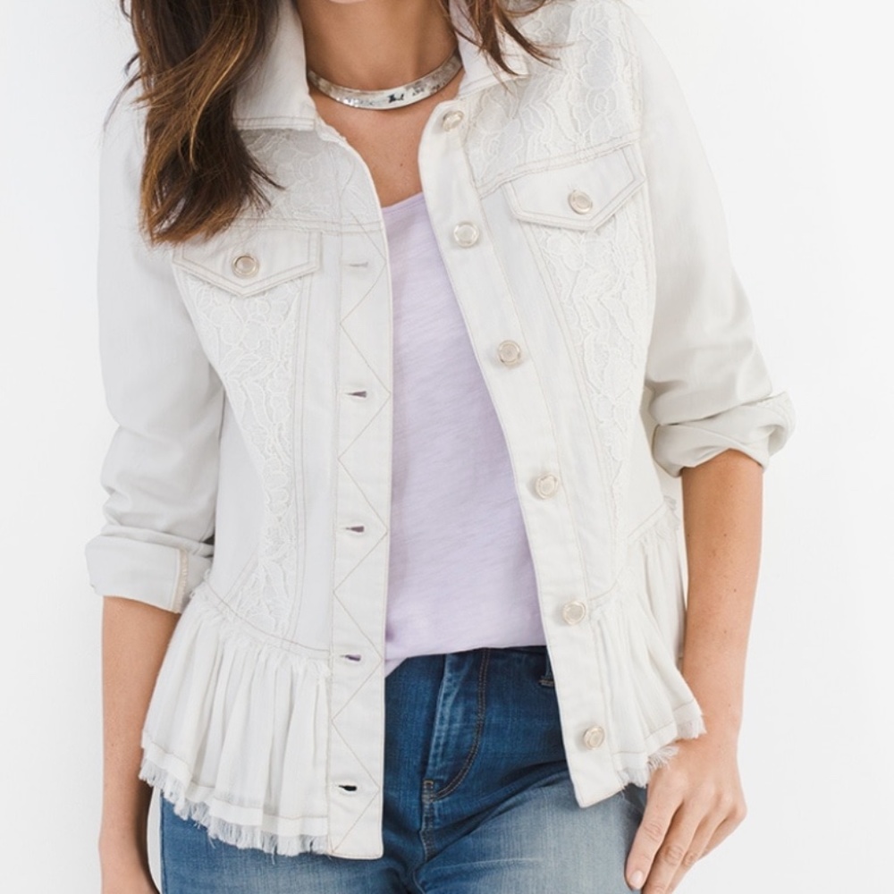 FEMININE DENIM JACKET